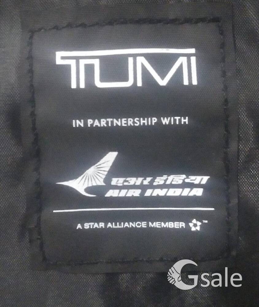 TUMI bags for travellers 