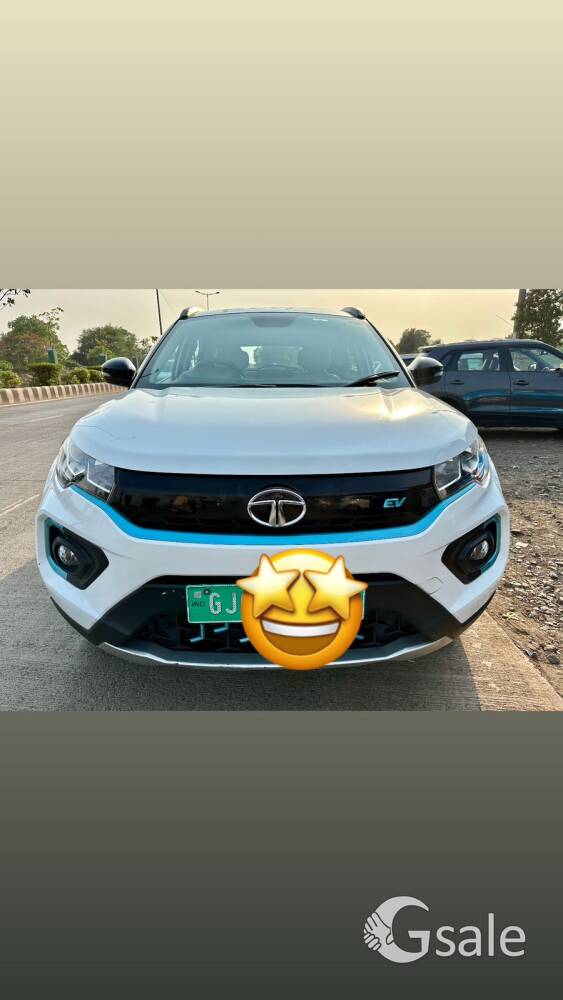 well maintained with extended warranty Tata nexon electric vehicle