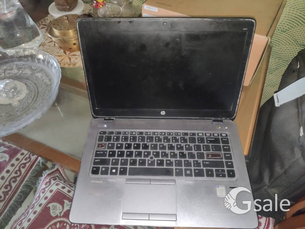 HP LAPTOP 