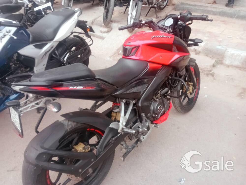 NS160(2018) model best bike scratchless bike little minor work