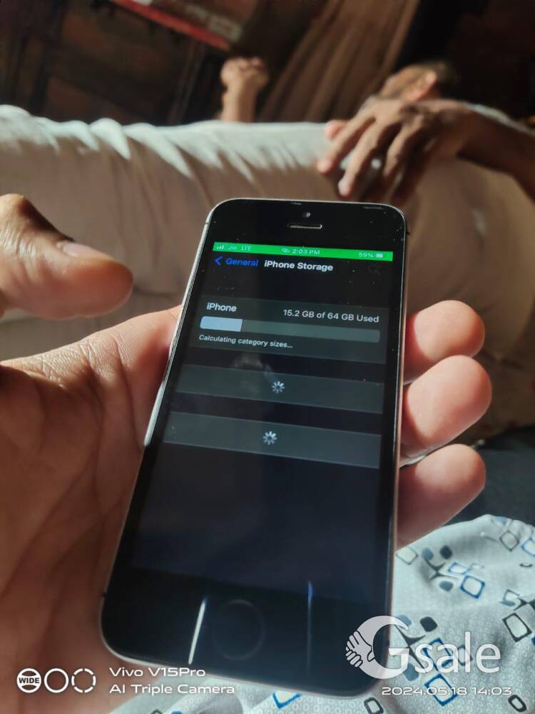 I phone se 1st generation 