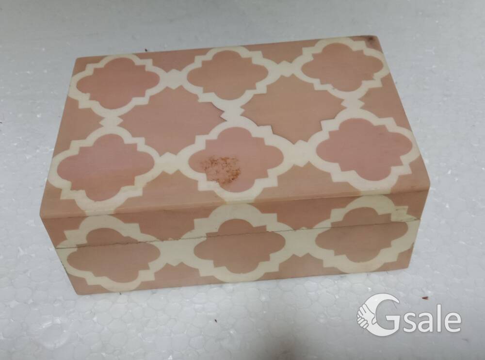 wooden box