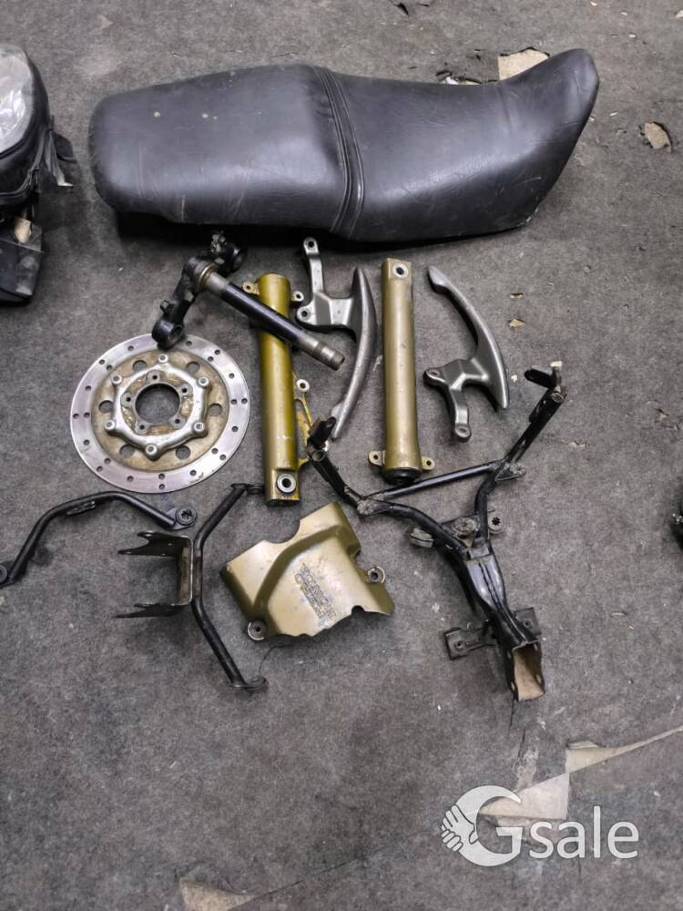 body parts,engine parts,entire body spares parts available