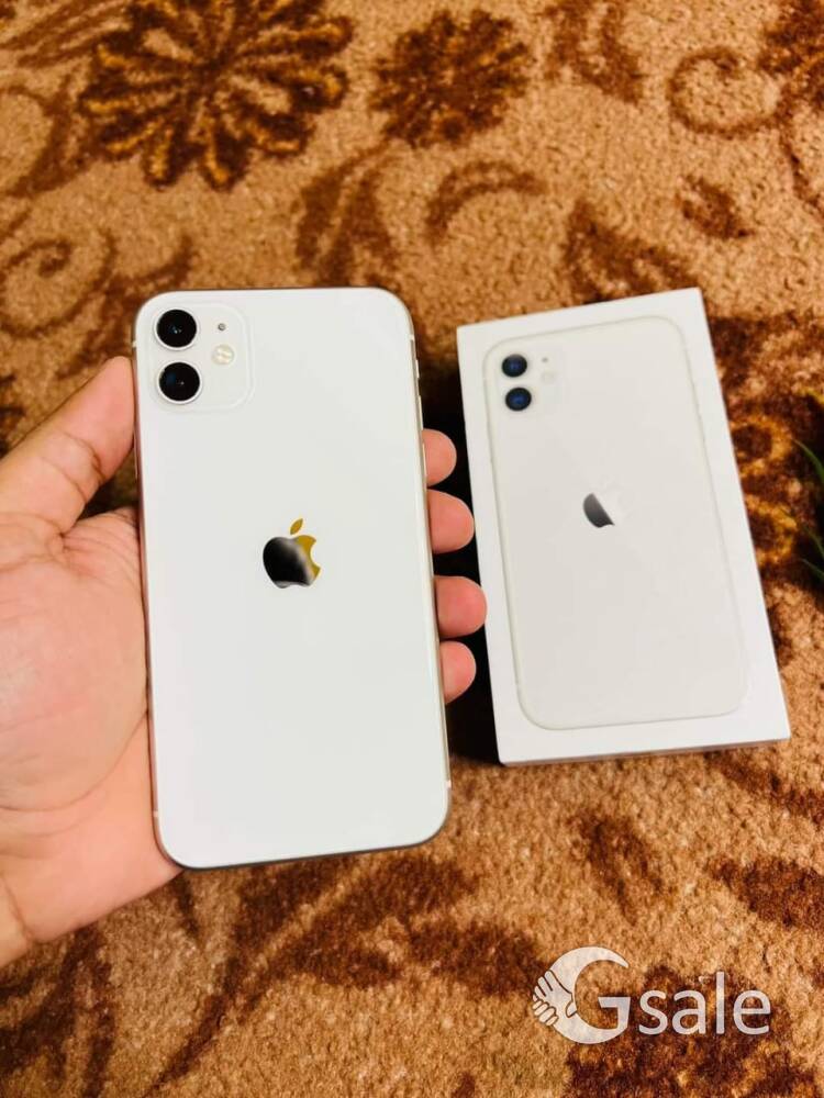 iPhone 11 128 GB urgent sale full kit available money problem
