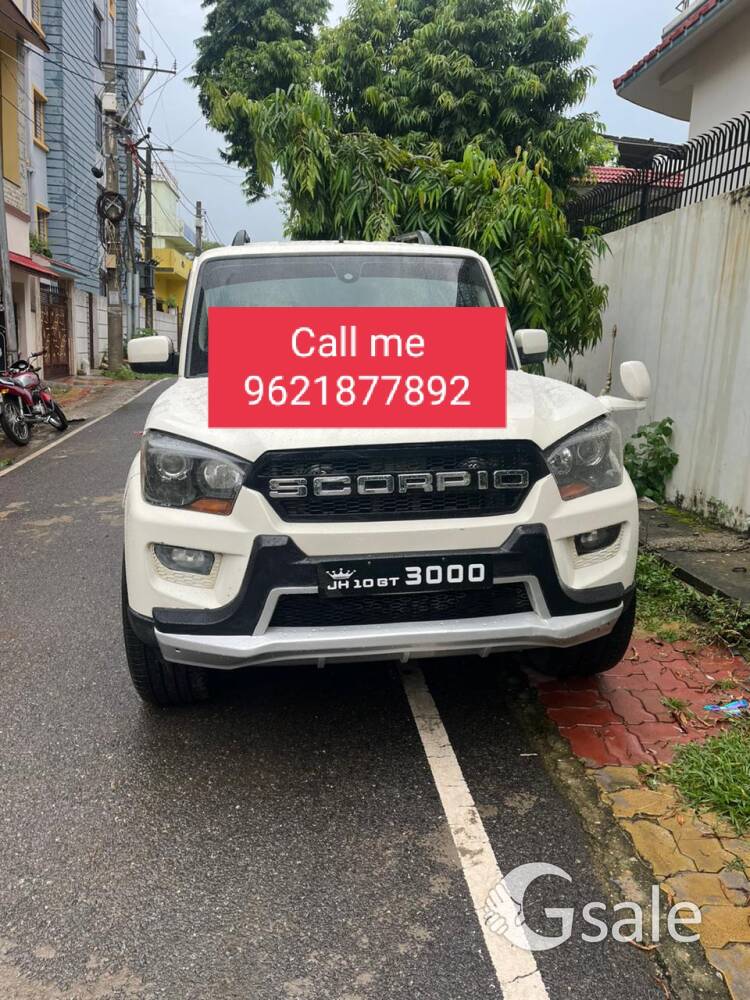 Mahindra Scorpio S10 