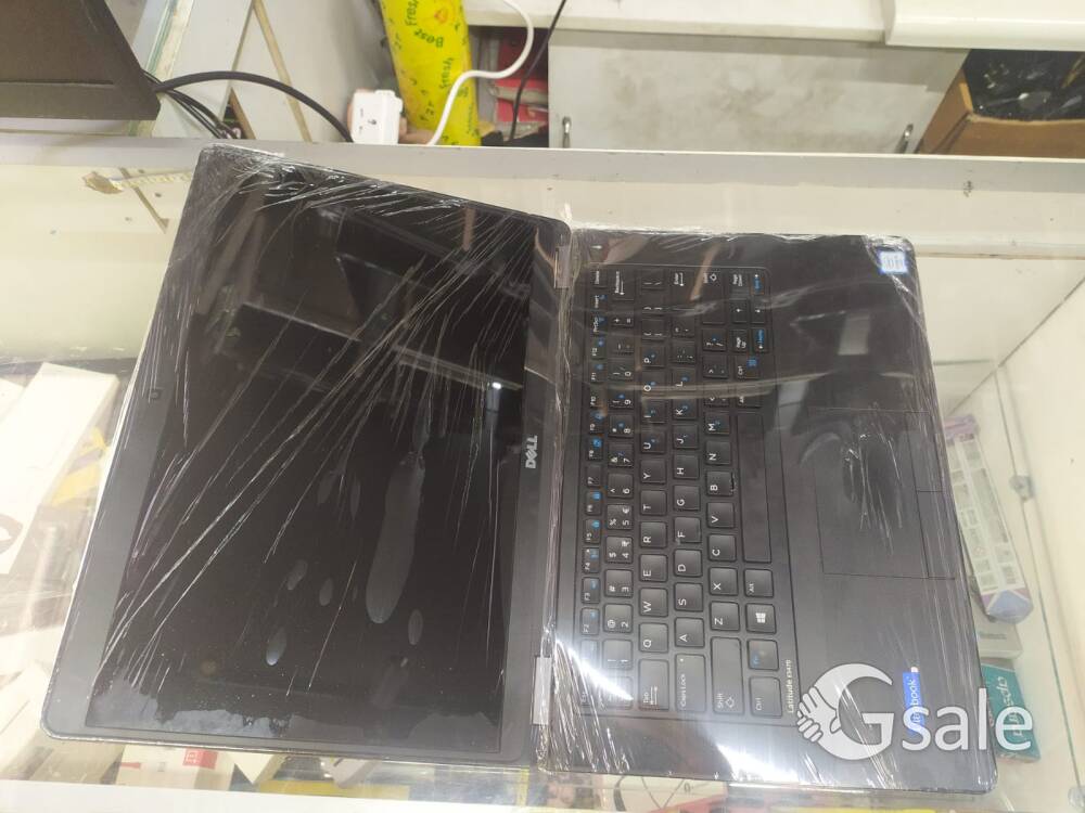 laptop and accessories 