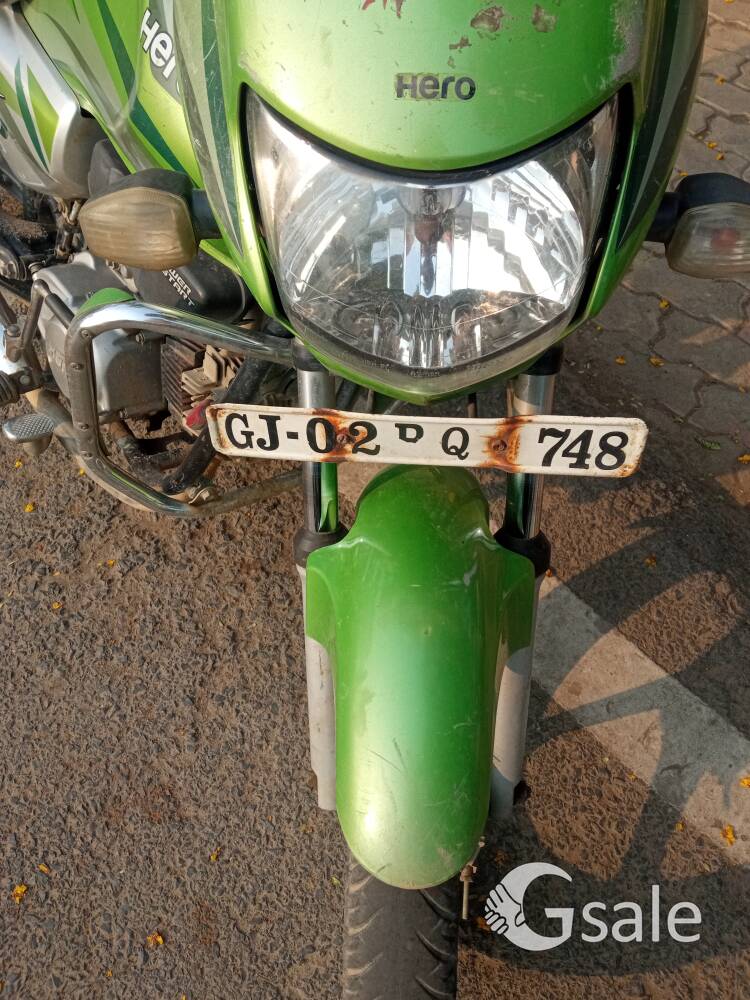 HF DELUXE BIKE