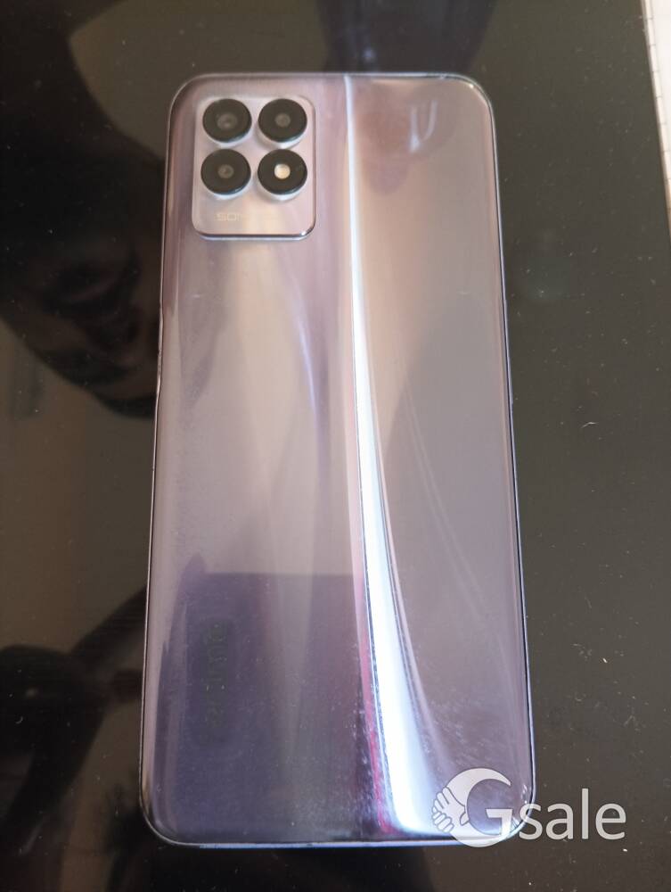 REALME 8I 