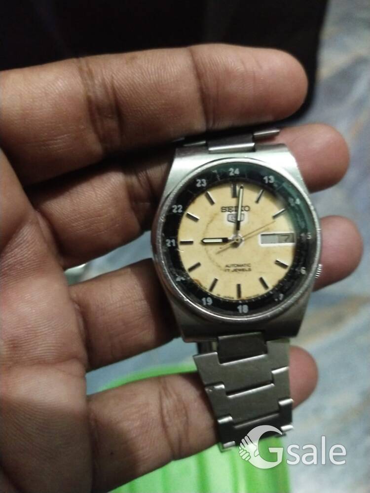 automatic watch Selling 9840814650
