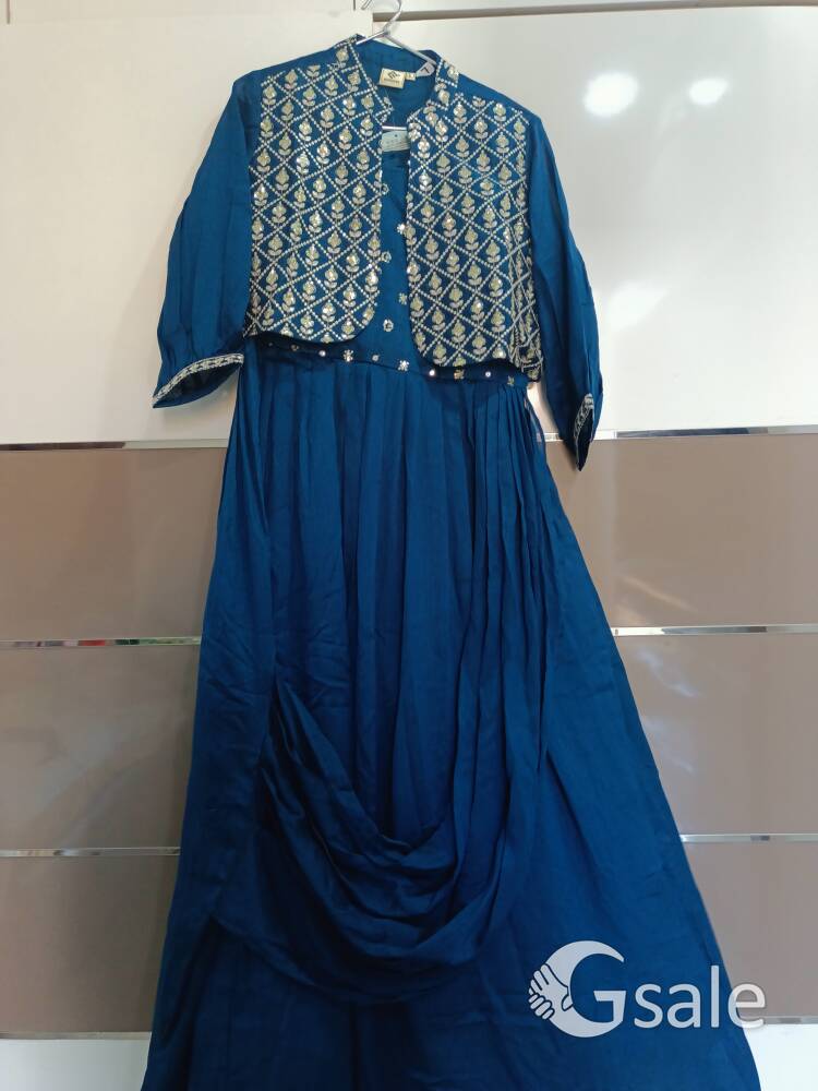 Gown silk 