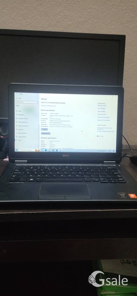 Dell Latitude E7250 Laptop 