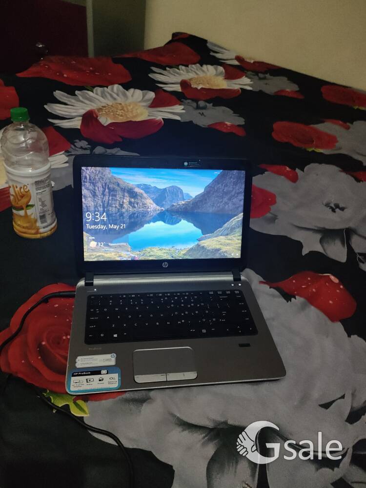 HP laptop 8gb and 128 gb