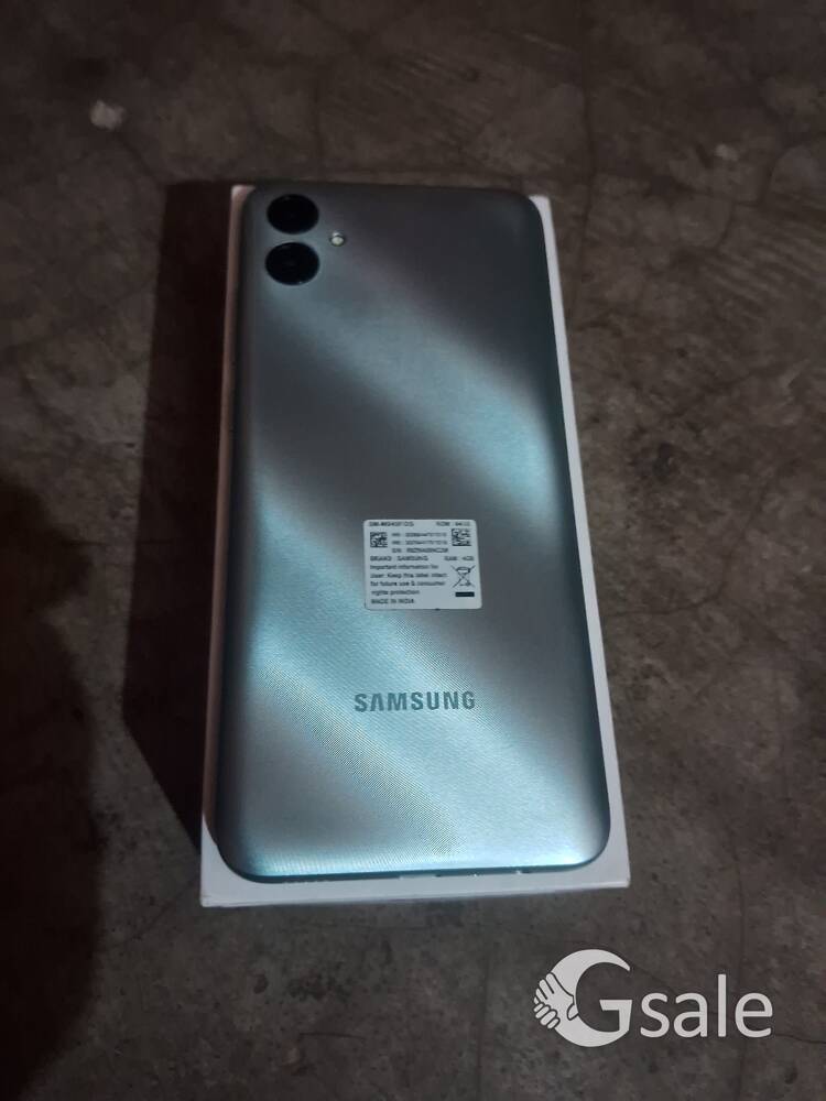samsung mo4 4/64  veriy good mobali foon neew 