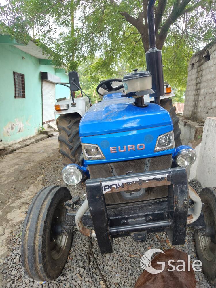 pawartrack tractor 50 hp 1 st owner 2017 modal 