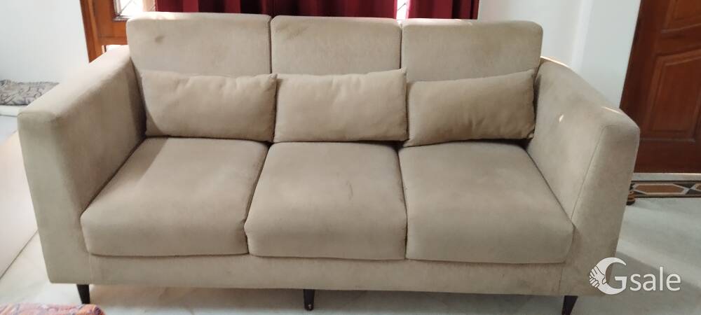 White Cream Sofa For Sale 