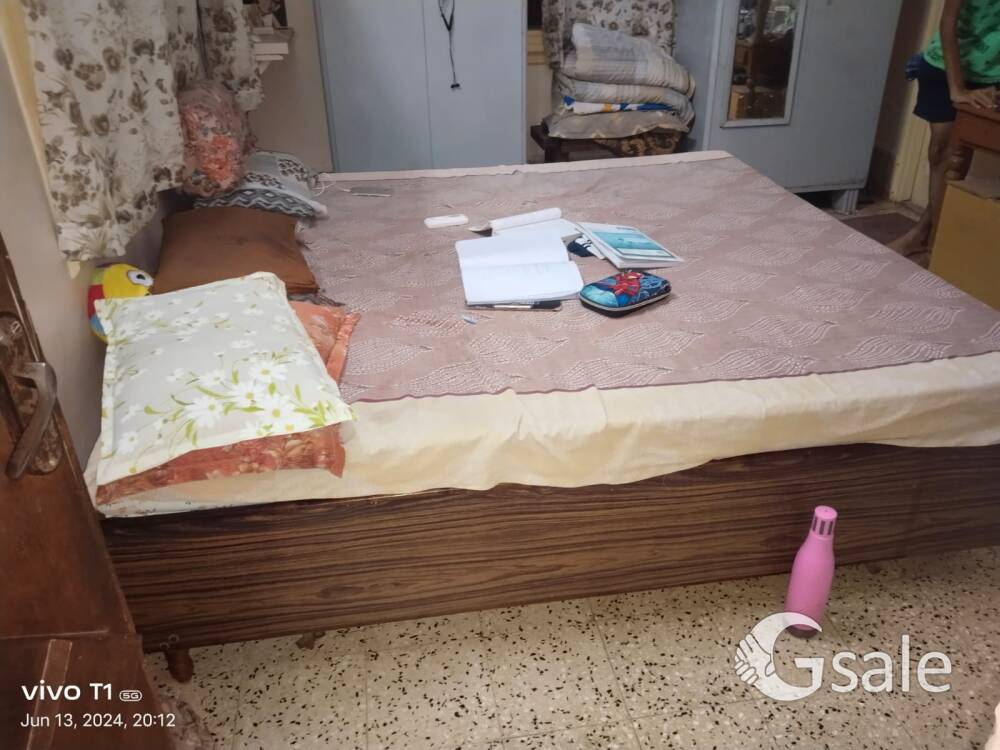 Double Bed 