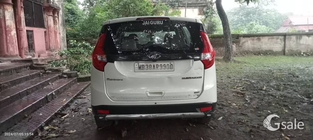 Mahindra MARAZZO 