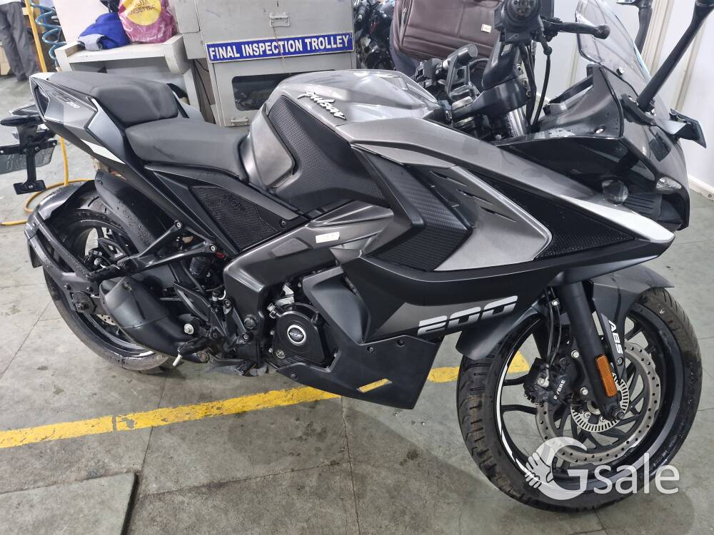 Pulsar RS 200 to sale