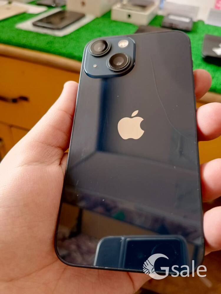 iPhone 13 mini