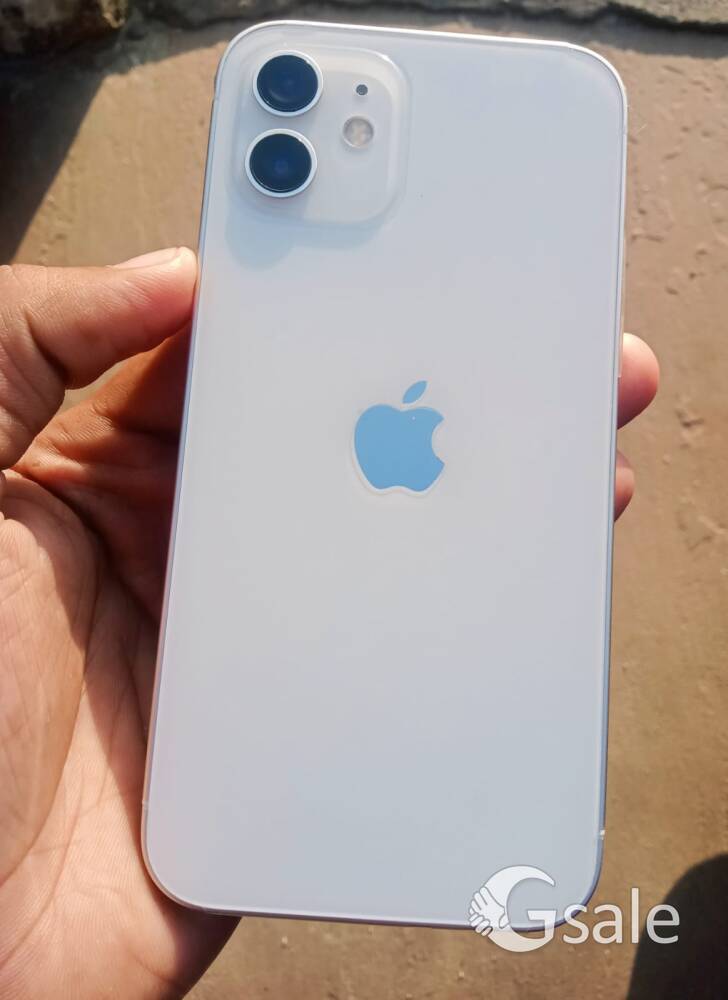 iPhone 12 5G phone for sell