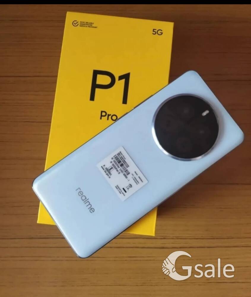 realme p1pro curved display 
