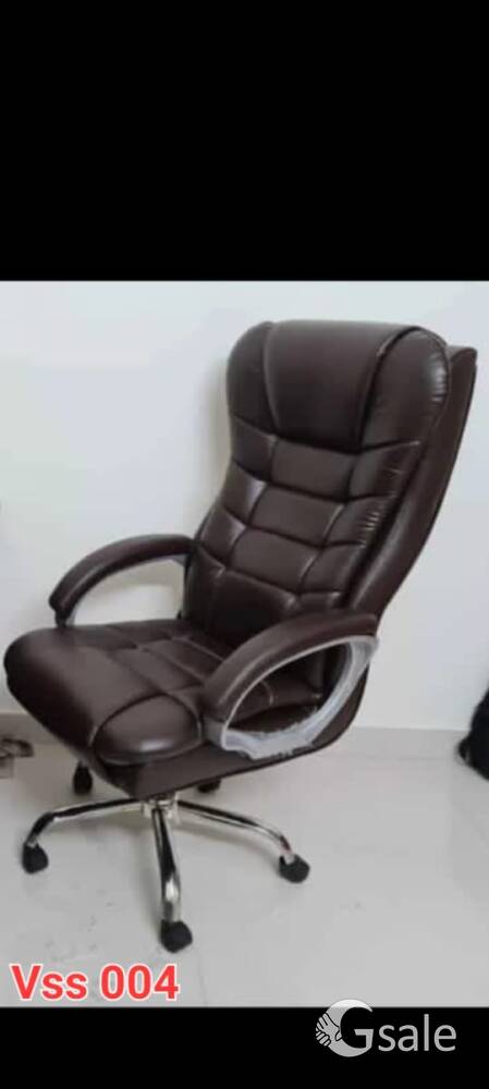 9845381708 new quality call me full detail office table rolling chair