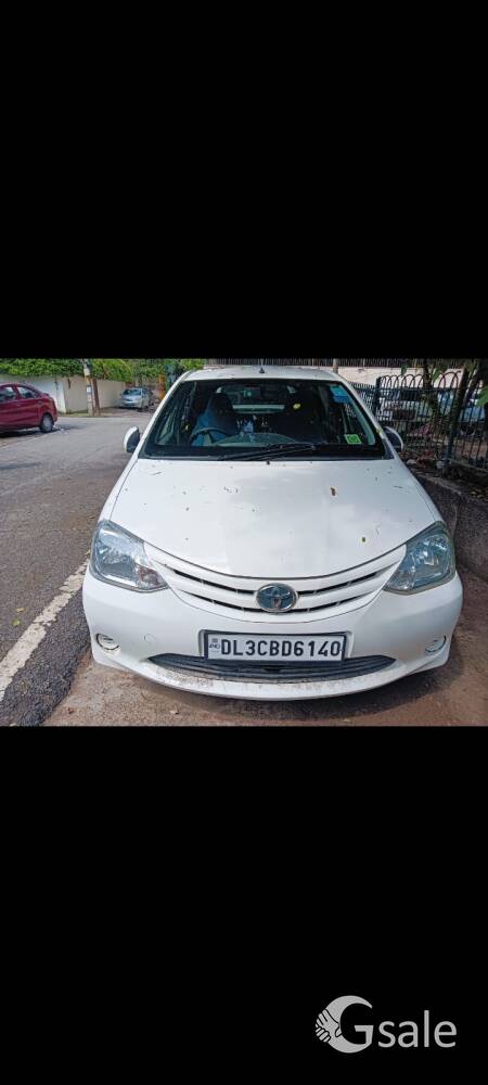 Liva G 2012 june 25000 km with service record original paint single owner 80% tyres +916299456866