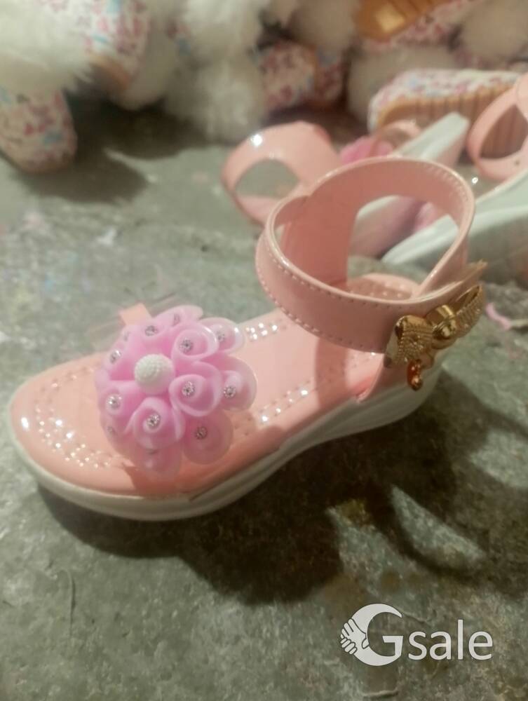 kids sandal 