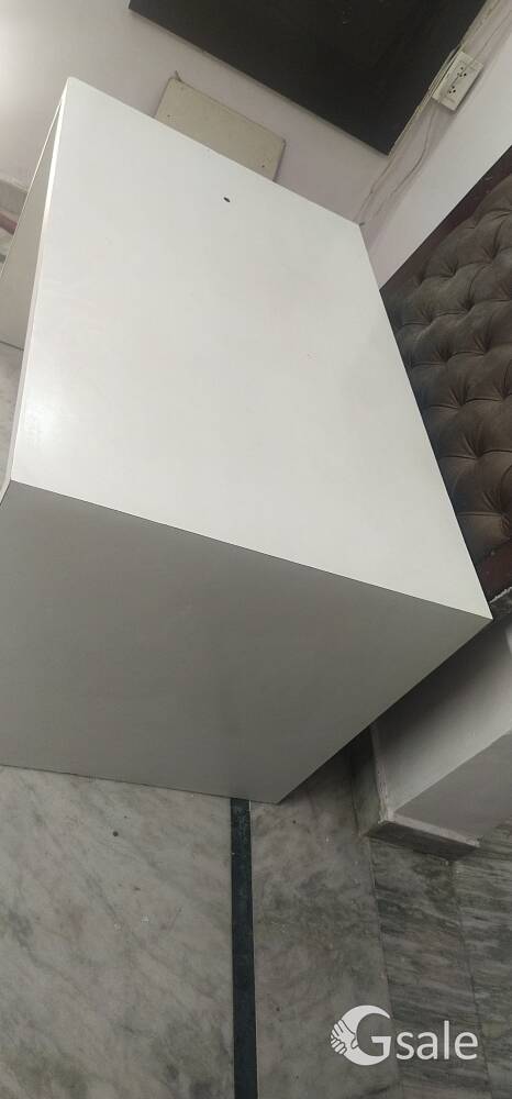 Office Table and Chair 