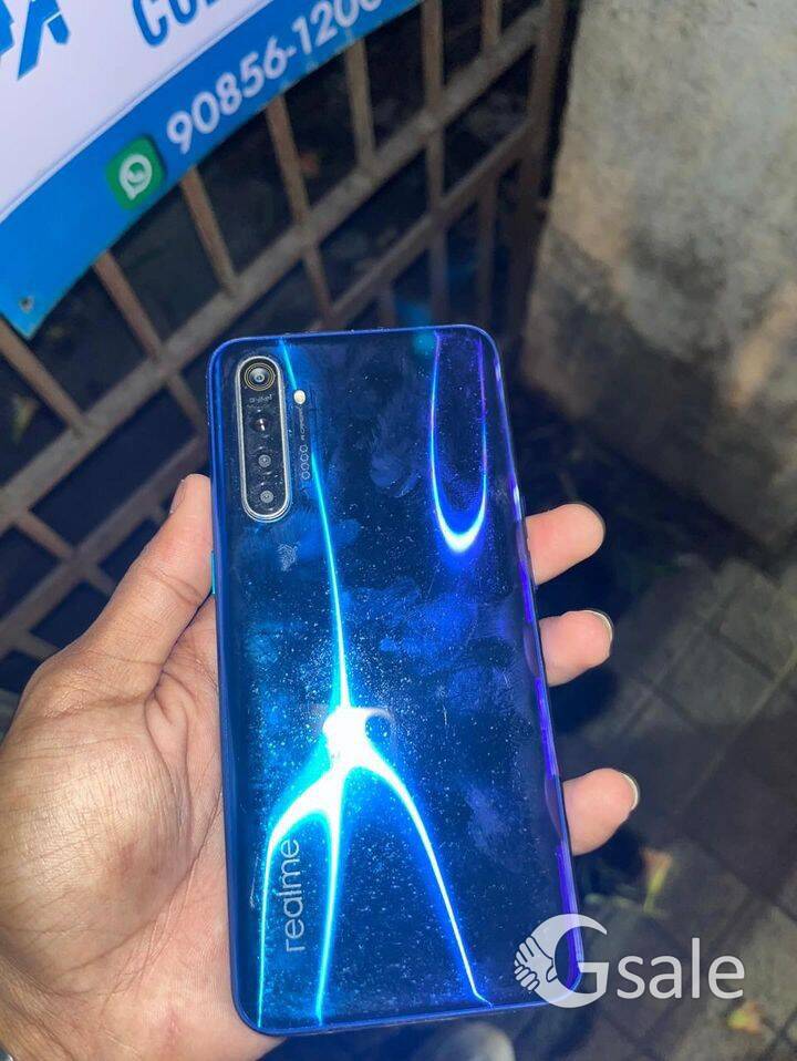 realme x2 8gb 128gb storage with charger