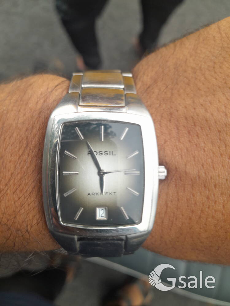 fossil watch