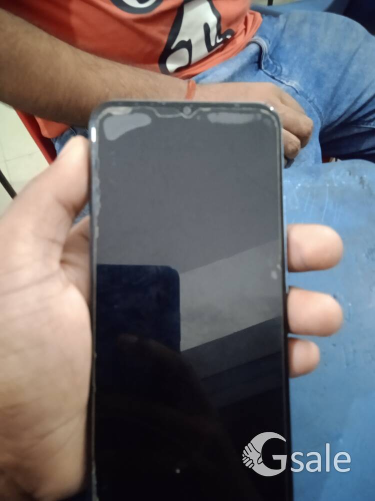 Realme c21