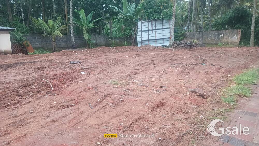 plot for sale