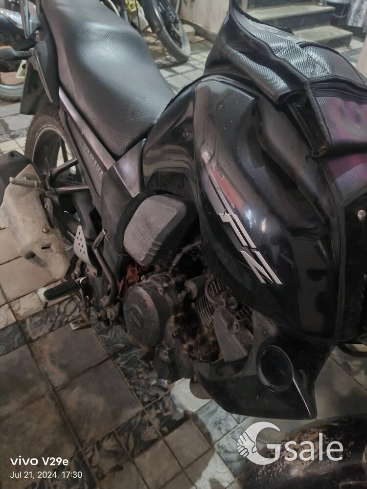 Yamaha FZ 