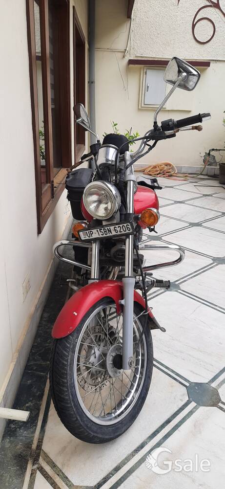 Bajaj Avenger 