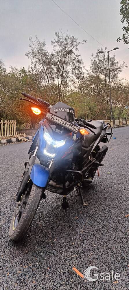 Honda X-BLADE 160