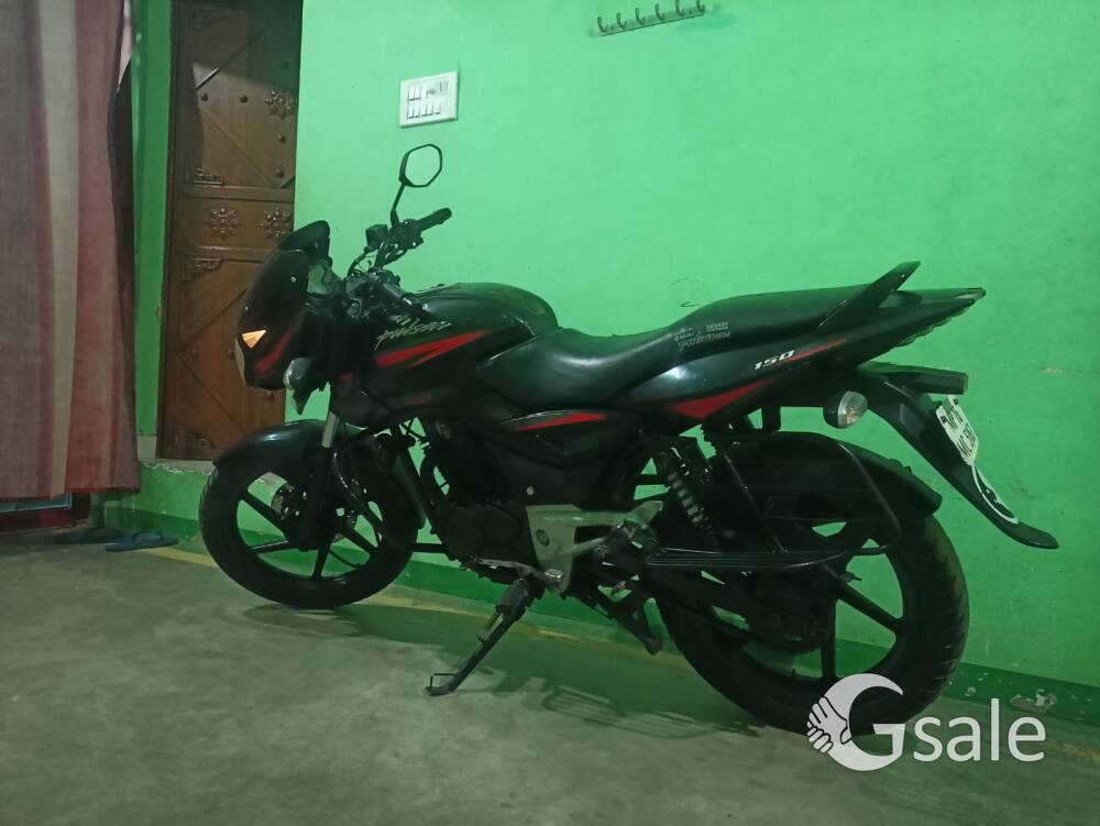 bajaj pulser 150 