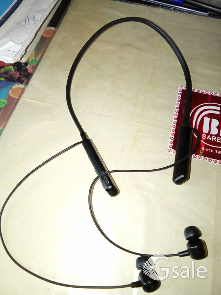 Neck Band 