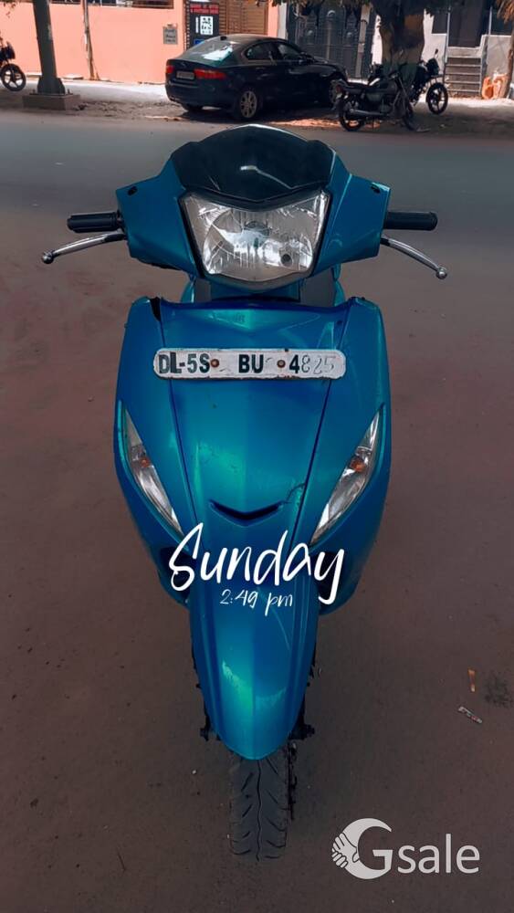 new types scooty or bikes available Multibikes24 noida se.41 