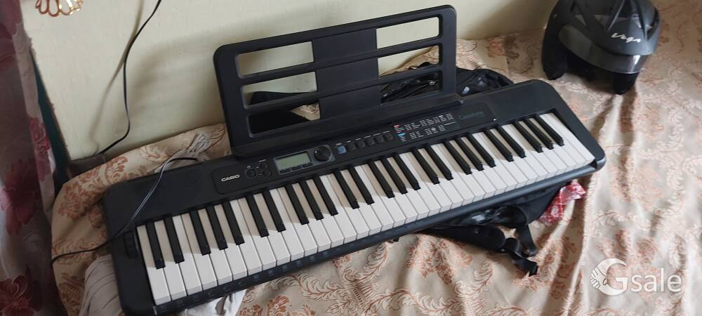 Piano s 300