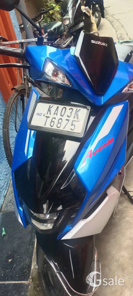 suzukiAvenis
