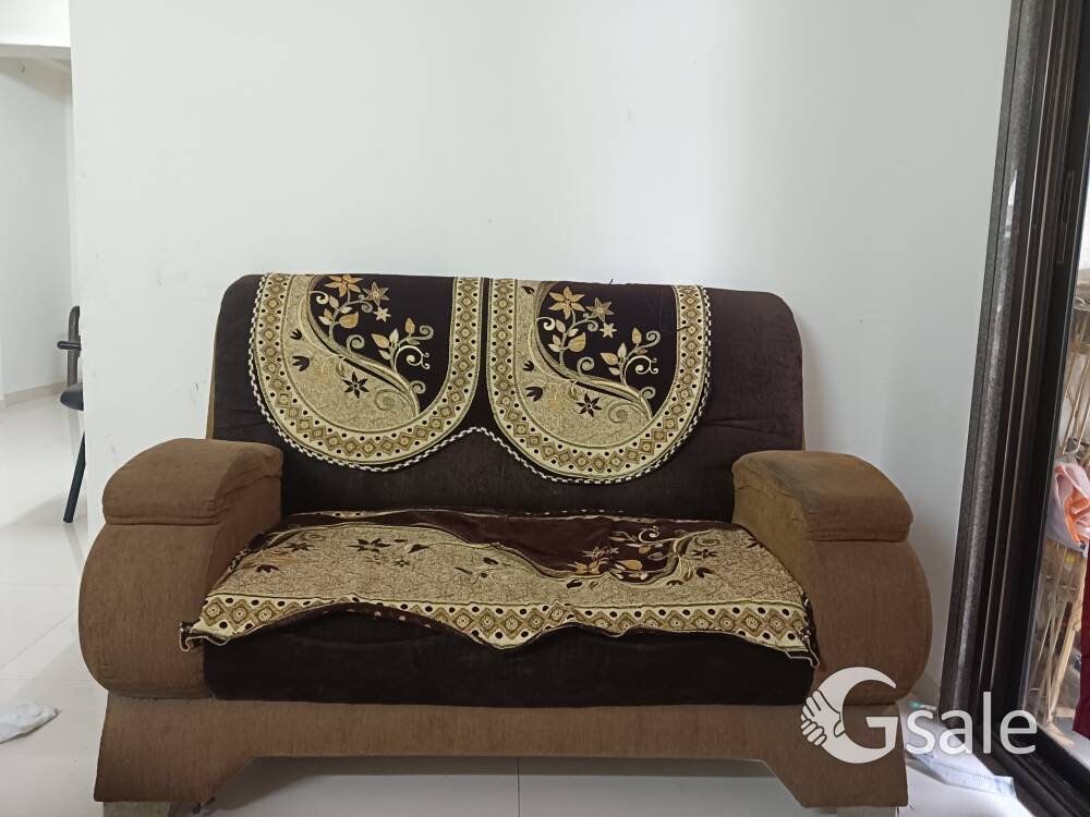 one three seater nd other two seater used sofa