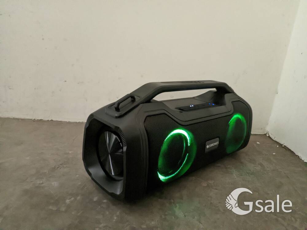 5 days old speaker Zebronic Zeb feast 50p 70watt RMS
