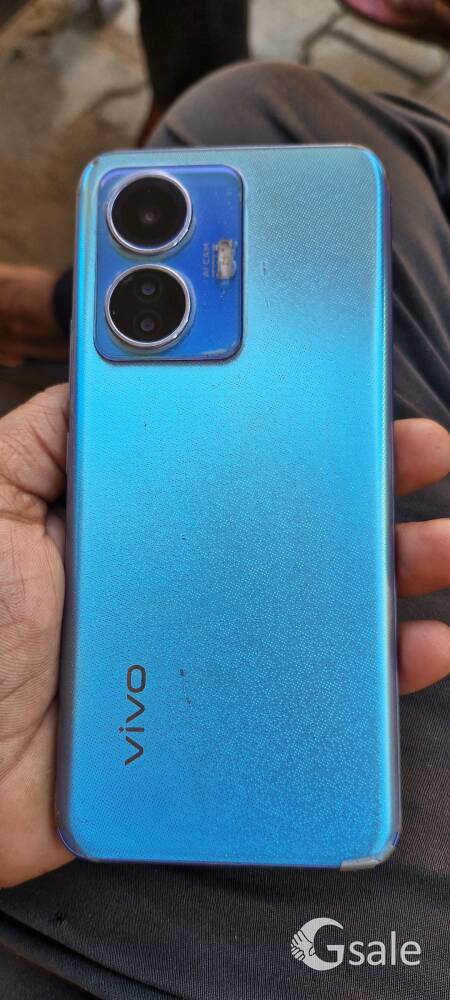 Vivo T1 4G 44WT   4/128 Gb storage 