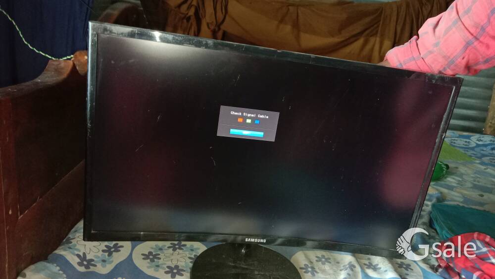 samsung 24 inchi monitor