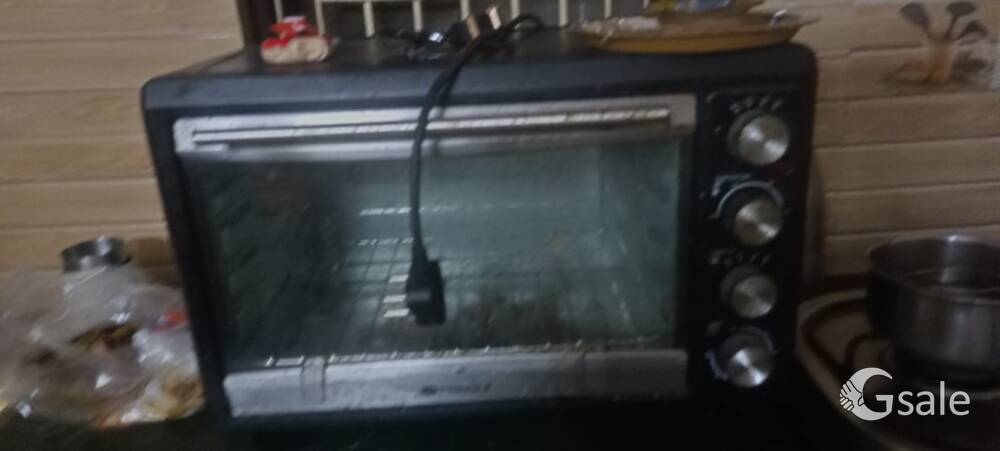 selling my OTG Oven in good condition 1.5 yrs old
