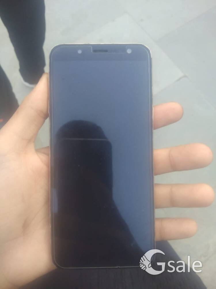 ek number ka phone ha  Samsung j6