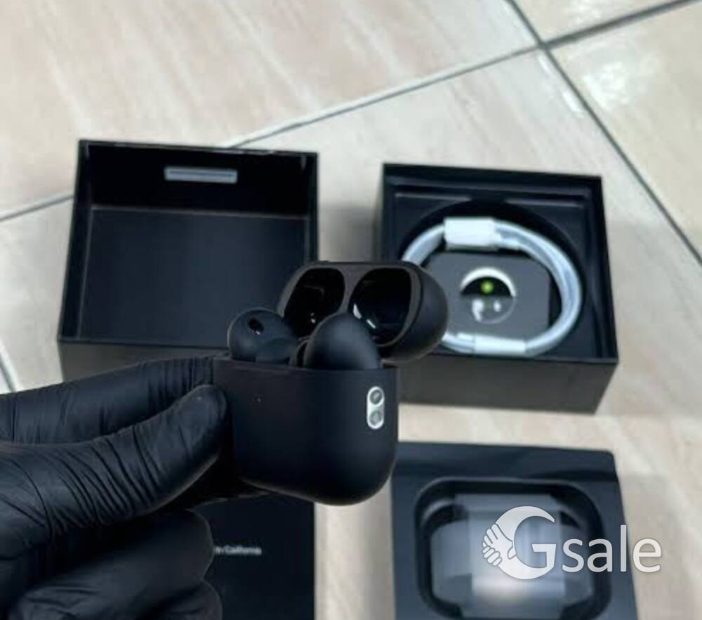 airpode good condition