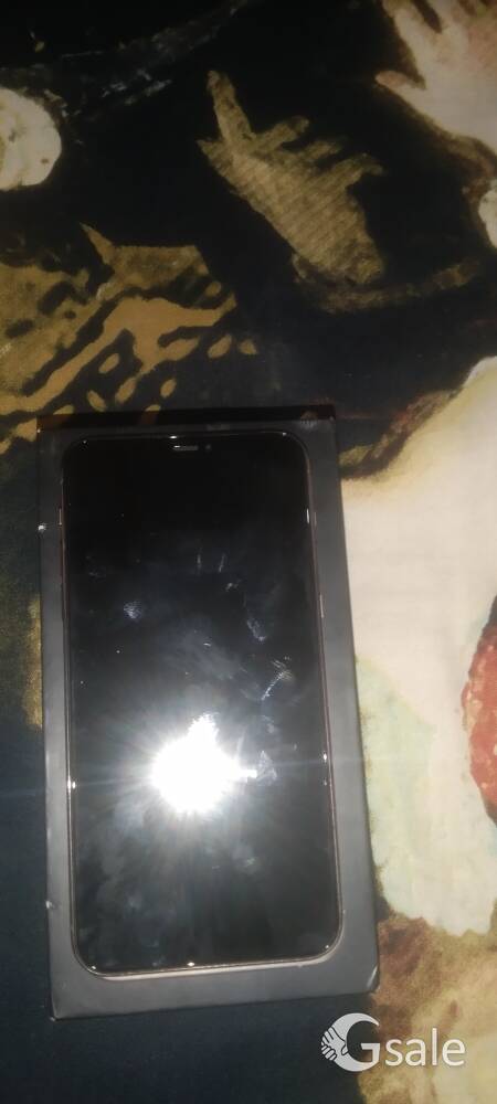 iPhone 11 pro max 