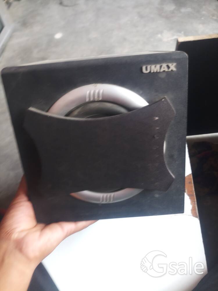 Umax Speaker 